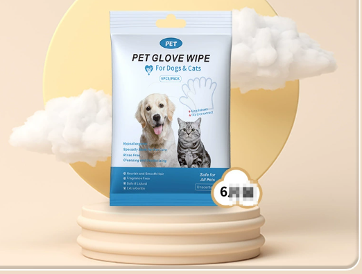 Pet cleaning gloves and wipes from Petcartsupply.store, showing soft gloves and scented wipes for pet grooming and hygiene.
