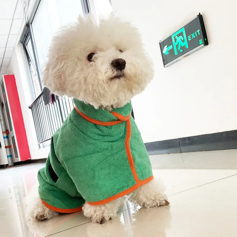 Petcartsupply.store pet bathrobe and fast drying towel, soft and absorbent for quick drying after baths.